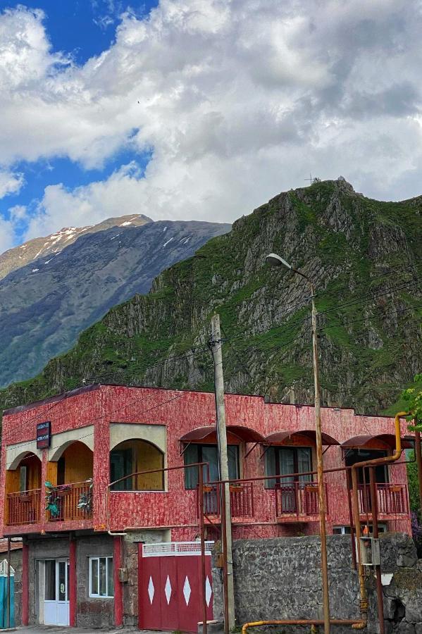 Waterfall Kazbegi Εξωτερικό φωτογραφία