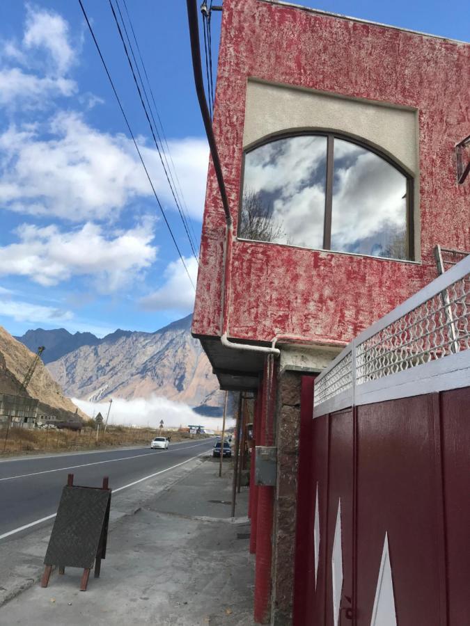 Waterfall Kazbegi Εξωτερικό φωτογραφία